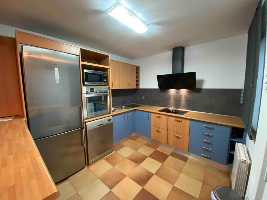 Vut El Parque -Con Piscina En Verano - Aparcamiento En Calle Y Parking Gratis En El Centro Сьюдад-Реаль Екстер'єр фото